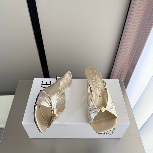 LOEWE 26S HEELED SANDALS 45MM IN GOLD CALFSKIN