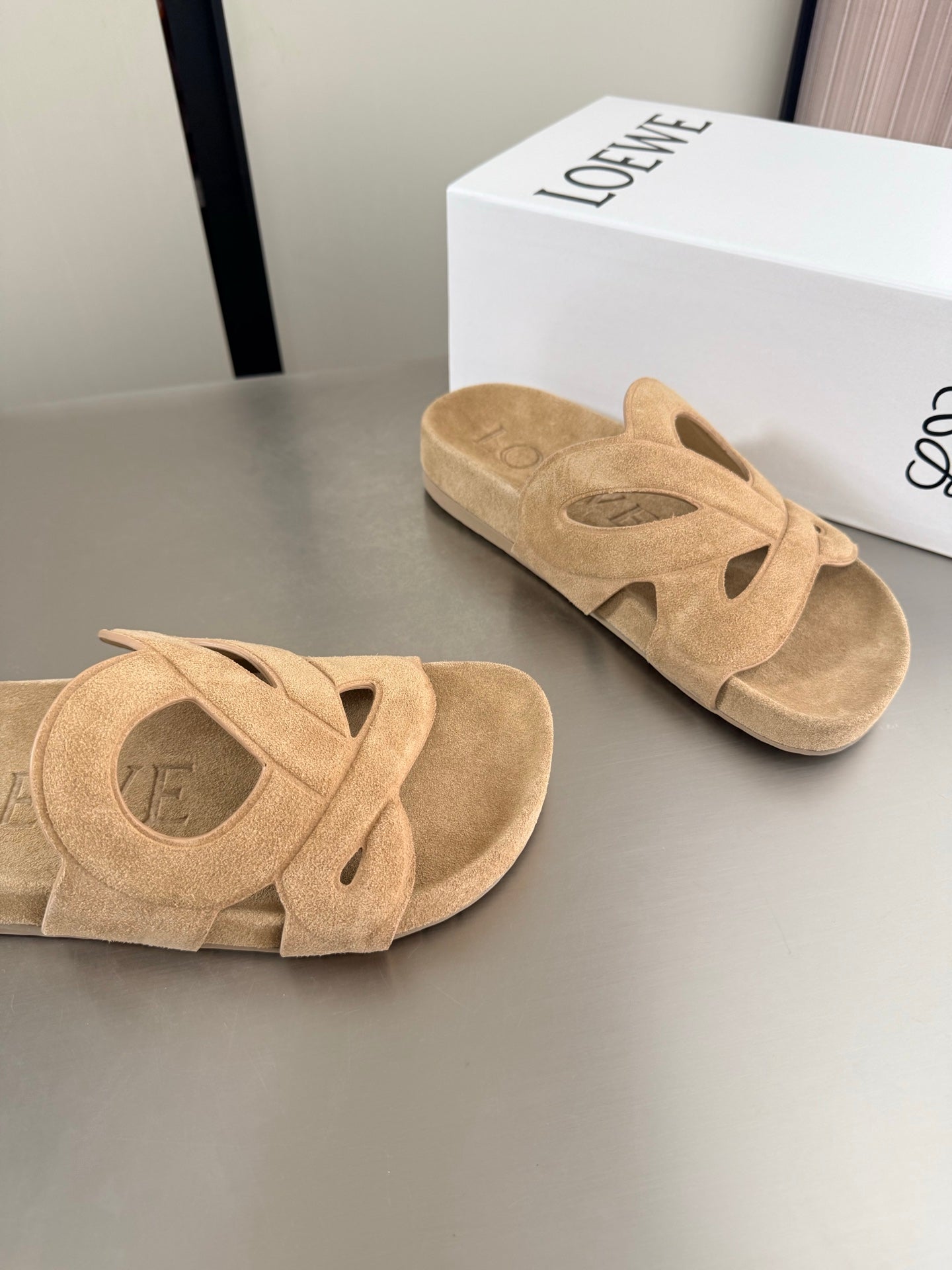 LOEWE 26S SLIDE SANDALS 30MM IN BEIGE SUEDE