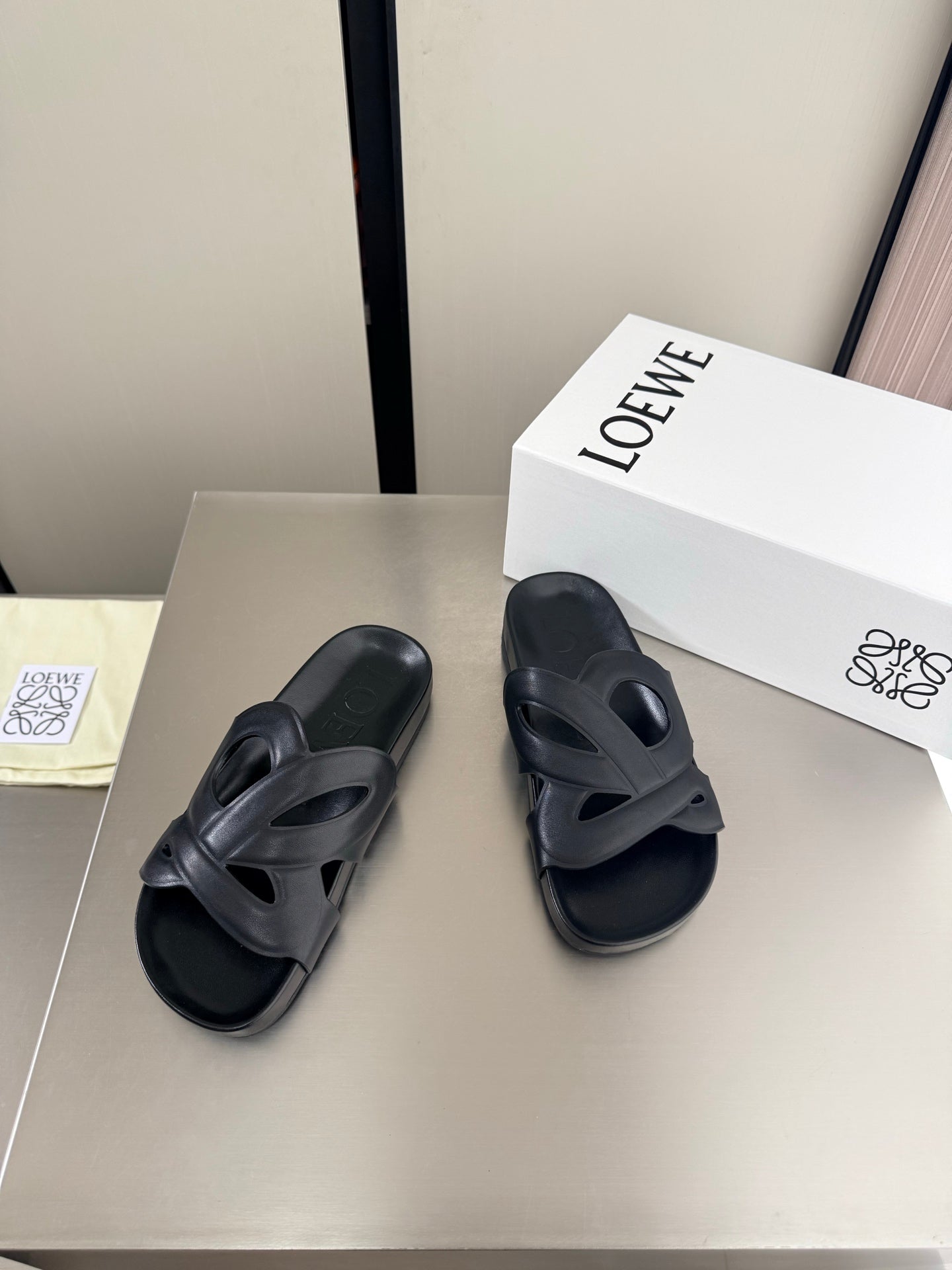 LOEWE 26S SLIDE SANDALS 30MM IN BLACK CALFSKIN