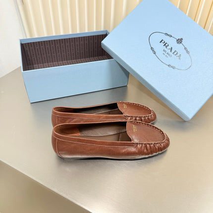 PRADA 26S CLASSIC LOAFERS IN CAMEL BROWN LAMBSKIN