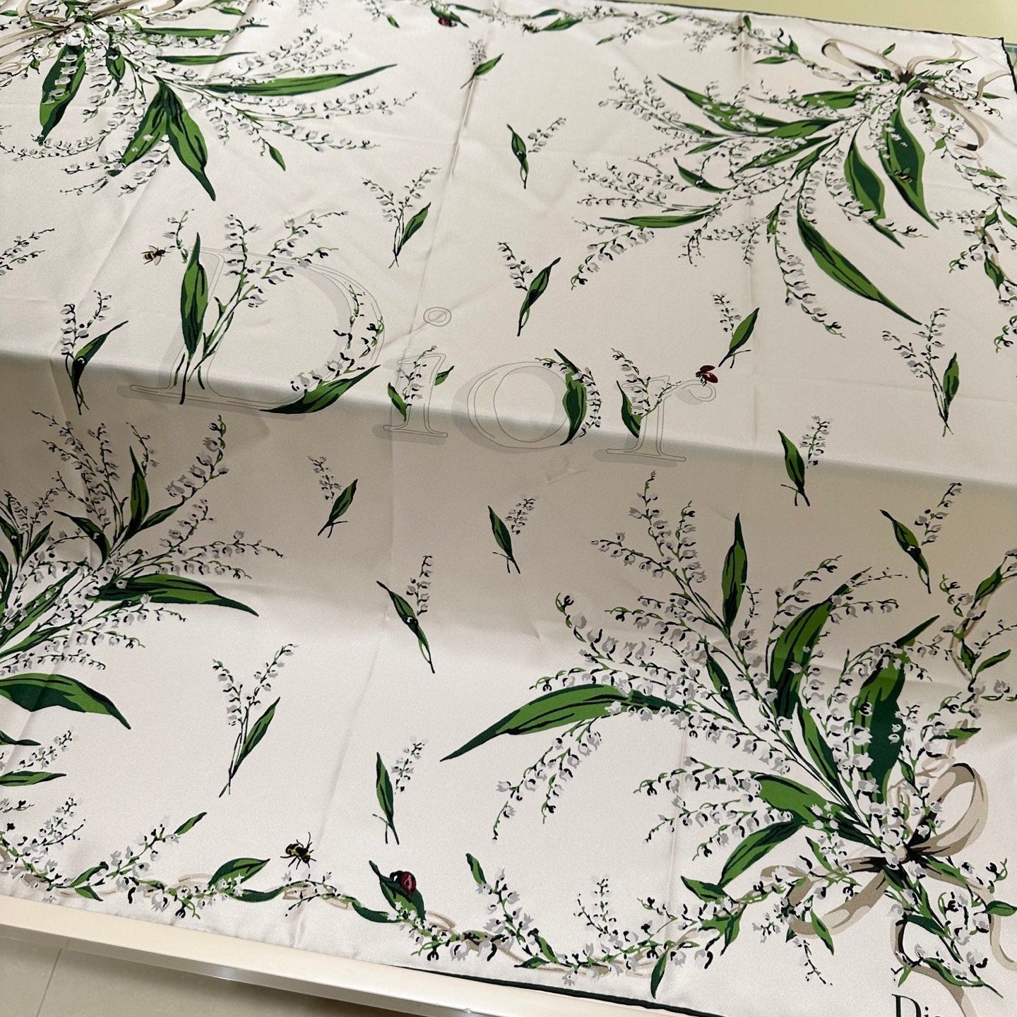 DIOR 26S SCARF 90CM IN SILK 318393
