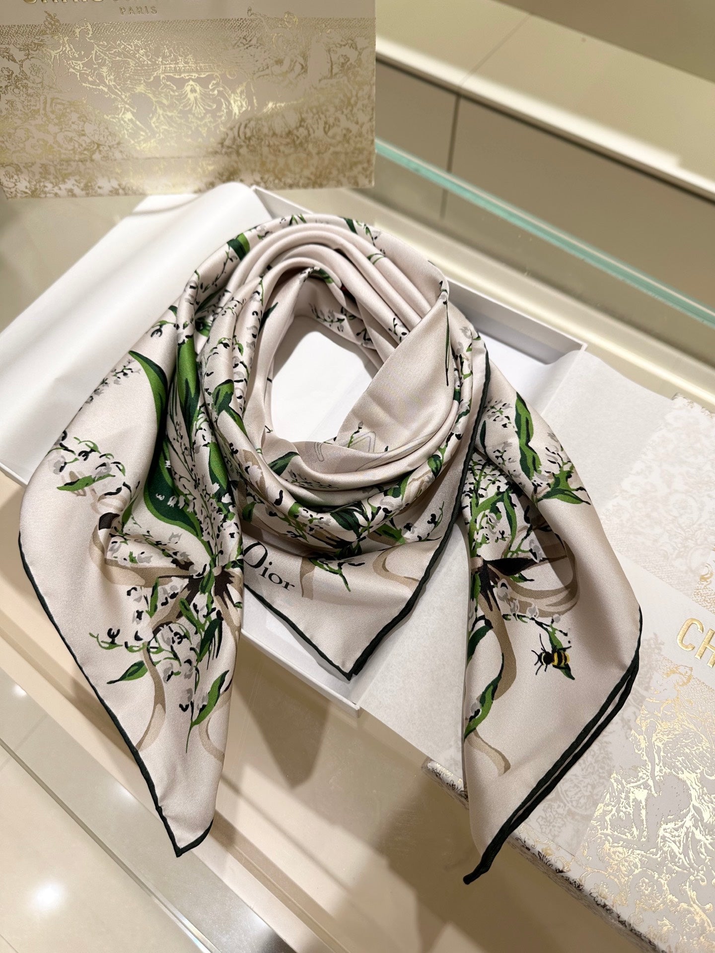 DIOR 26S SCARF 90CM IN SILK 318393