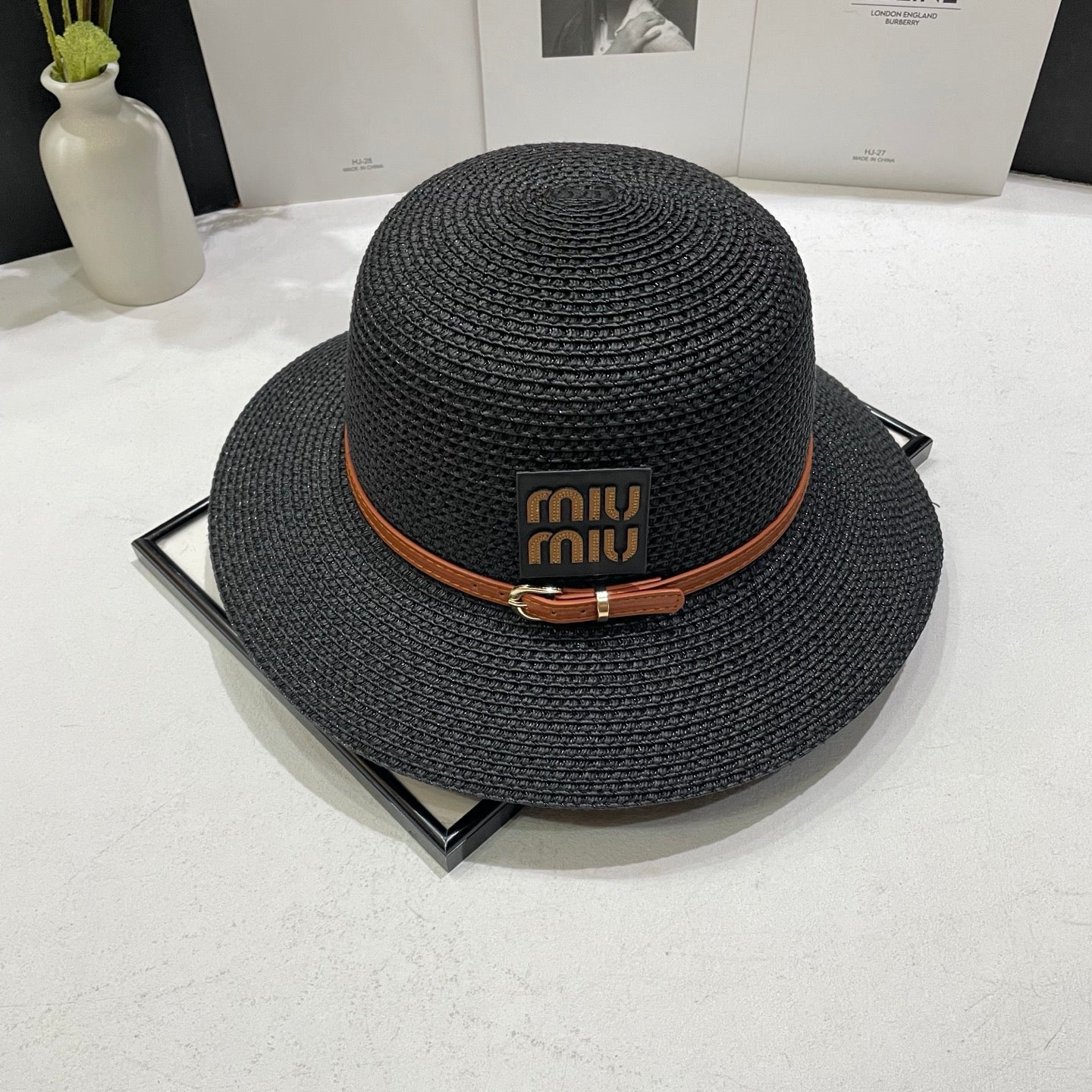 MIUMIU 26S WOVEN STRAW HAT IN BLACK 343699