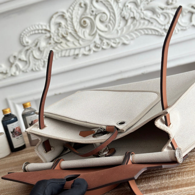 ZIP CABINE 31 BAG IN PALE GRAY CANVAS AND BRONZE BROWN CALFSKIN