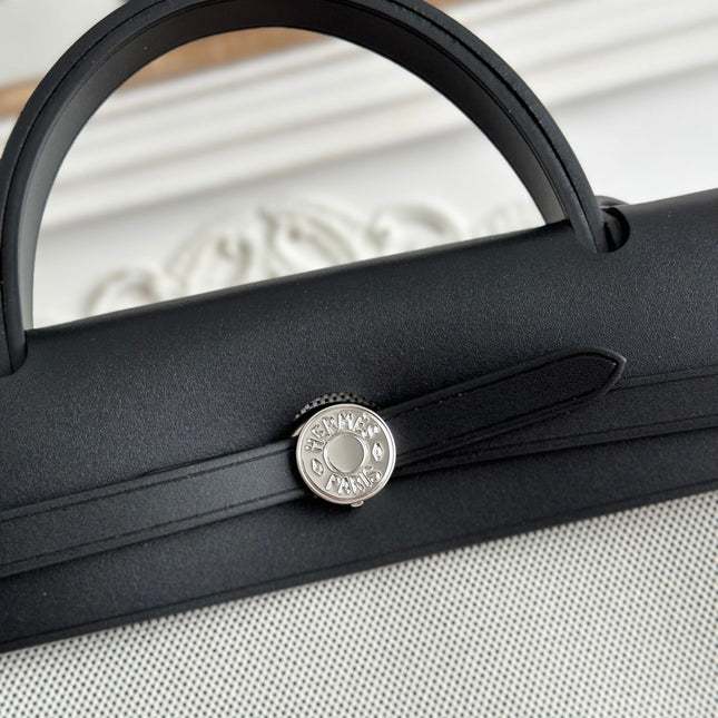 ZIP CABINE 31 BAG IN PALE GRAY CANVAS AND BLACK CALFSKIN
