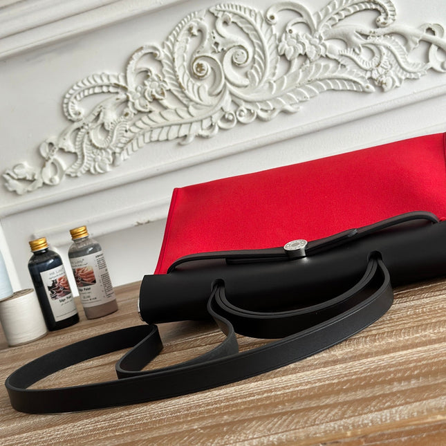 ZIP CABINE 31 BAG IN CLASSIC RED CANVAS AND BLACK CALFSKIN