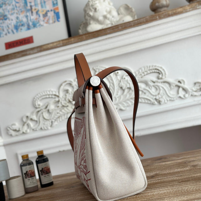 HERBAG ZIP 31 RETOURNE PEGASE POP BAG IN OFF-WHITE MIX RED CANVAS AND HUNTER COWHIDE
