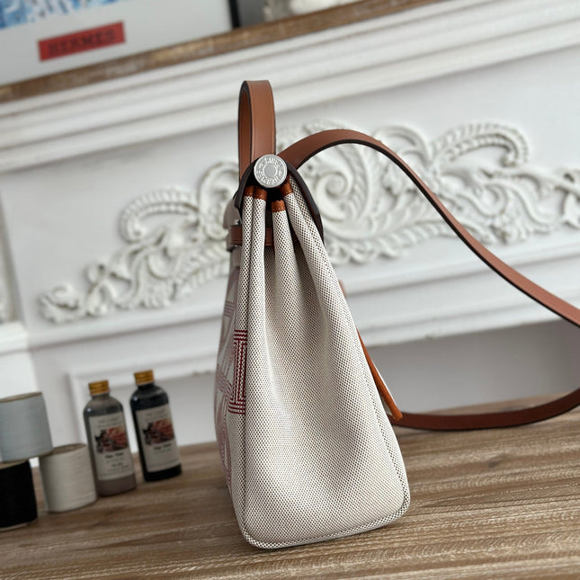 HERBAG ZIP 31 LAQUERED BAG IN OFF-WHITE MIX RED H PLUME CANVAS