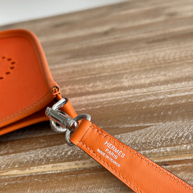 MINI NEO 17 EVELYNE BAG IN FIRE ORANGE CANVAS AND CALFSKIN