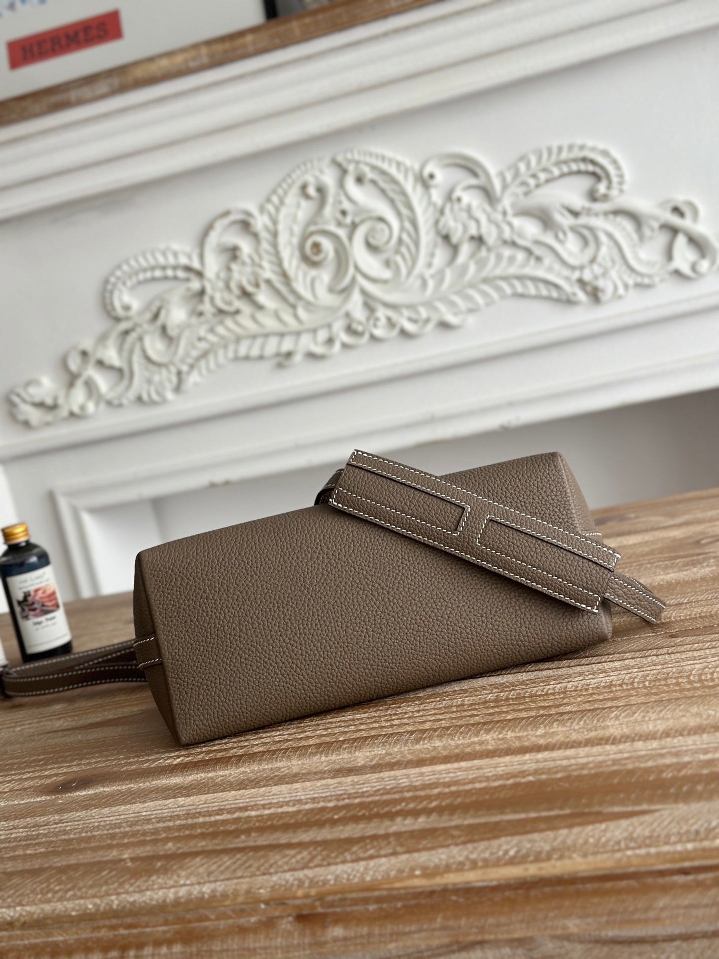 HM 25S BERLINGOT 24 CM IN TAUPE BROWN LAMBSKIN
