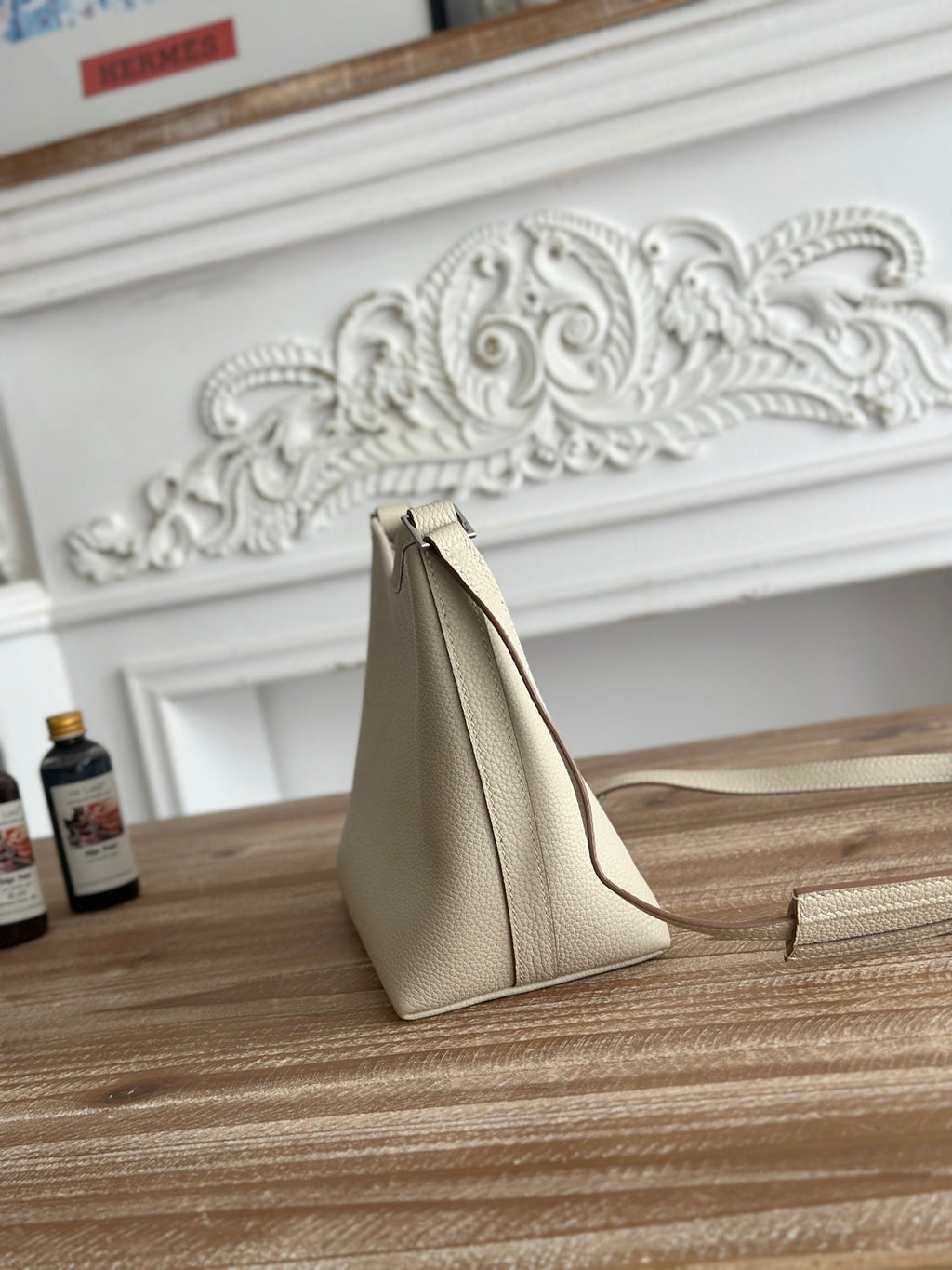 HM 25S BERLINGOT 24 CM IN CREAM WHITE LAMBSKIN