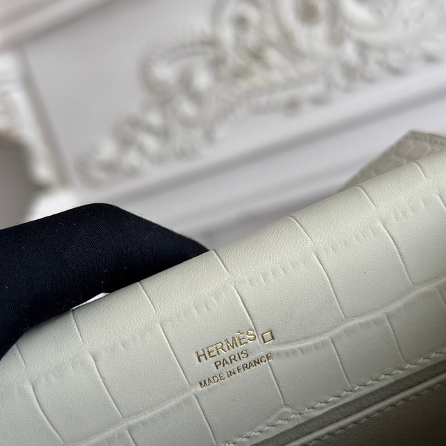 HM 25S KELLY MINI 22 CM IN CREAM WHITE LAMBSKIN WITH CROCODILE EMBOSSING AND GOLD HARDWARE