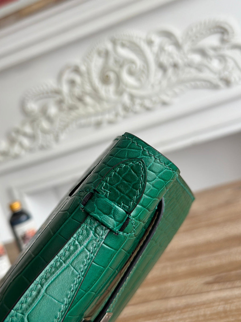 HM 25S KELLY MINI 22 CM IN DARK GREEN LAMBSKIN WITH CROCODILE EMBOSSING AND SILVER HARDWARE