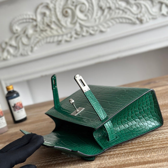 HM 26S KELLY MINI 22CM IN DARK GREEN CROC EMBOSSED CALFSKIN SILVER KELLY BUCKLE