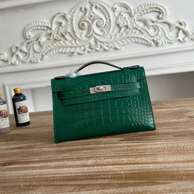 HM 26S KELLY MINI 22CM IN DARK GREEN CROC EMBOSSED CALFSKIN SILVER KELLY BUCKLE