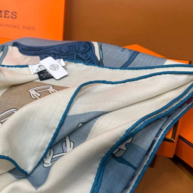 HERMES 26S SCARF 140 IN CASHMERE AND SILK 305967