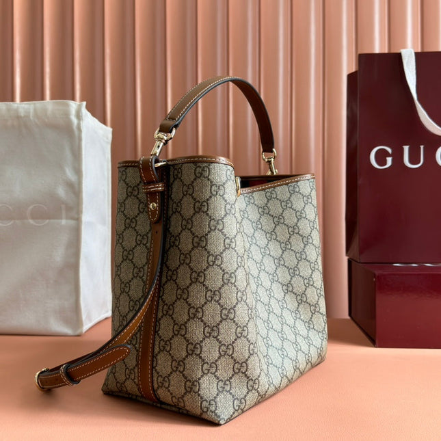 GUCCI EMBLEM BAG 25 IN BEIGE AND BROWN CANVAS