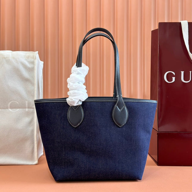 SMALL TOTISSIMA REVERSIBLE TOTE 22 IN DARK BLUE DENIM ONE SIDE BEIGE AND BLUE CALFSKIN ON THE OTHER