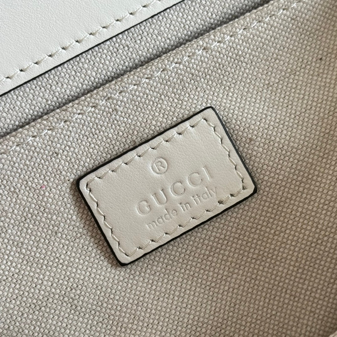 GO SMALL SHOULDER BAG 21.5 IN BEIGE GG CANVAS WHITE CALFSKIN GOLD HARDWARE