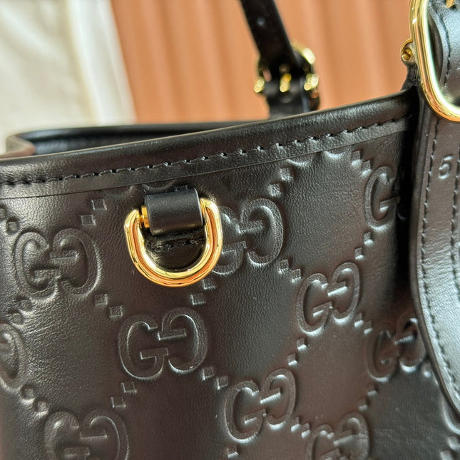 GUCCI 26S TOTE BAG 38 IN BLACK CALFSKIN WITH MONOGRAM PATTERN