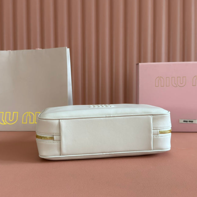 MIUMIU 26S BEAU TOP HANDLE BAG 29 IN WHITE CALFSKIN GOLD HARDWARE