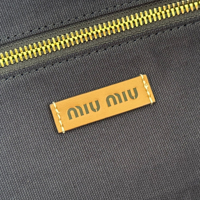 MIUMIU 26S TOTE BAG 40 IN MULTICOLOR WOVEN RAFFIA