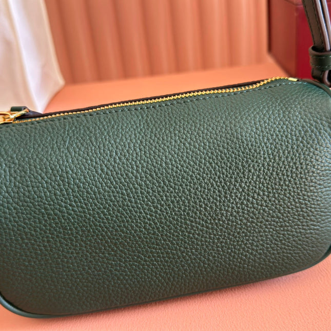 GUCCI 26S SHOULDER BAG 19 IN DARK GREEN CALFSKIN