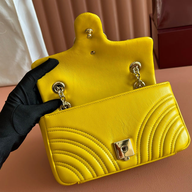 GUCCI 26S GG MARMONT BAG 22 IN YELLOW LAMBSKIN