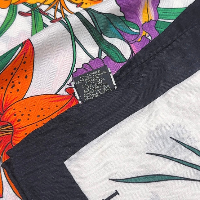 GUCCI 26S SCARF 140 IN CASHMERE AND SILK 863992