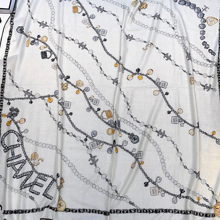 CHANEL 25S SCARF 140 CM IN CASHMERE SILK 943929