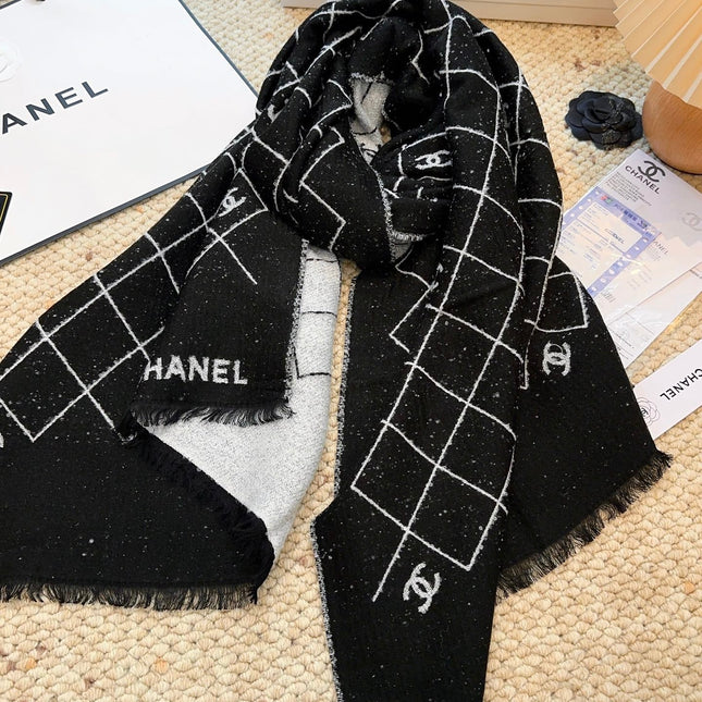 CHANEL 25S SCARF 195 CM IN CASHMERE 942782