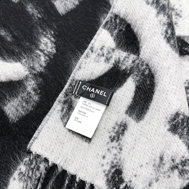 CHANEL 25S SCARF 210 CM IN CASHMERE 943937