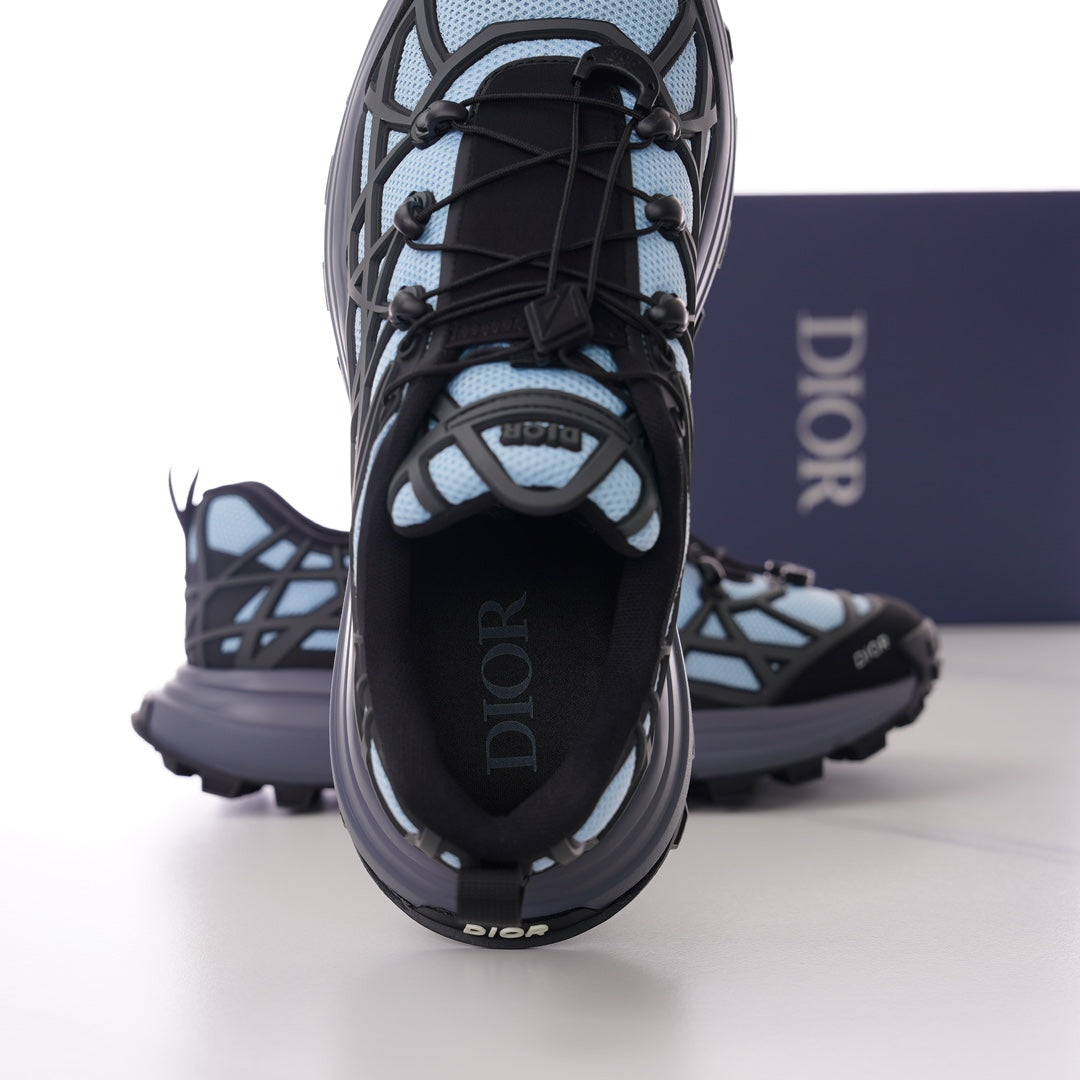 CD B31 SNEAKER BLACK AND CERULEAN MESH FABRIC