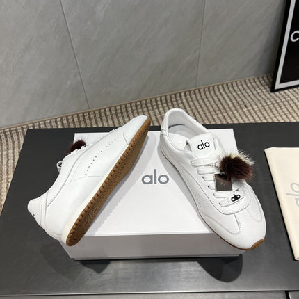 ALO 25S SUNSET SNEAKER IN WHITE LAMBSKIN WITH PUFF CHARM
