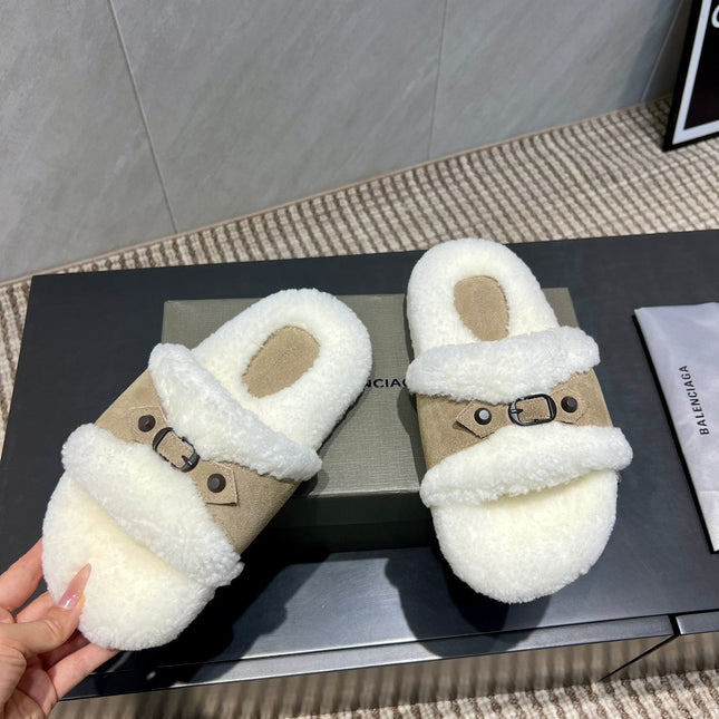BALENCIAGA 25S SLIPPERS IN DARK BEIGE SUEDE AND WHITE WOOL