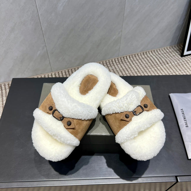 BALENCIAGA 25S SLIPPERS IN LIGHT BROWN SUEDE AND WHITE WOOL