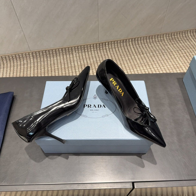 PRADA 26S POINTED TOE HEELS 75MM IN BLACK CALFSKIN WITH BOW