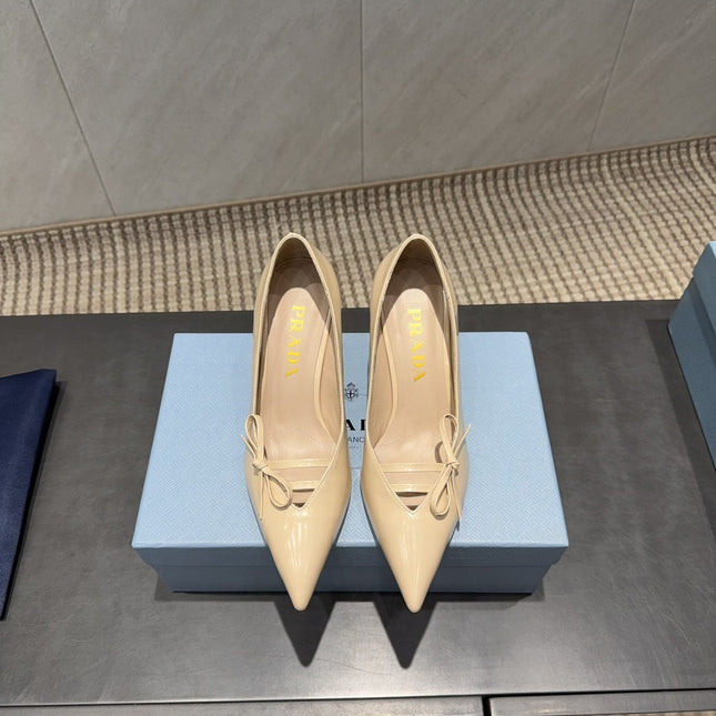 PRADA 26S POINTED TOE HEELS 75MM IN BEIGE CALFSKIN WITH BOW