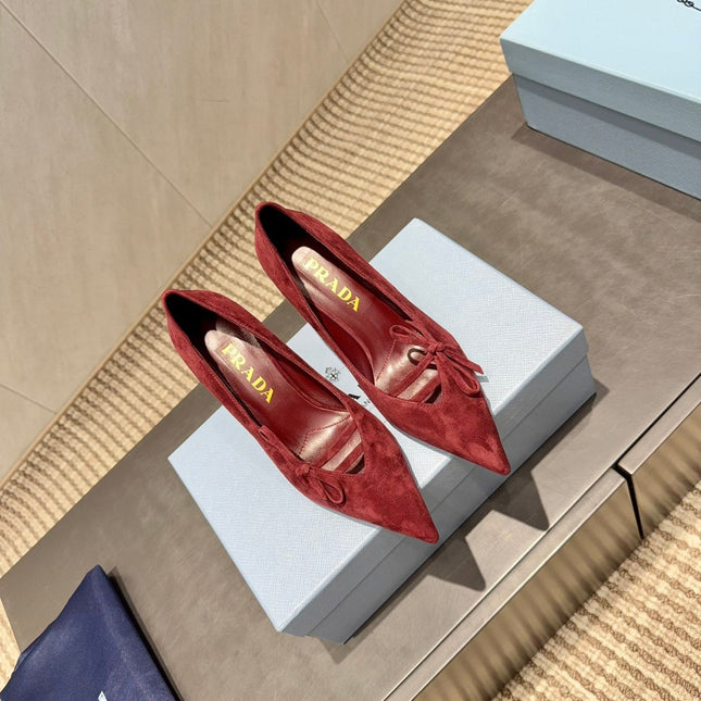 PRADA 26S POINTED TOE HEELS 75MM IN BURGUNDY RED SUEDE WITH BOW