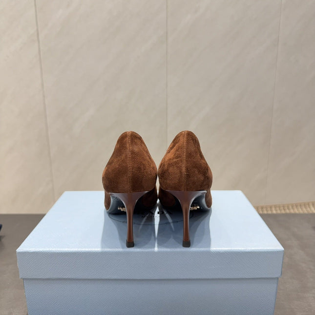 PRADA 26S POINTED TOE HEELS 75MM IN DARK BROWN SUEDE WITH BOW
