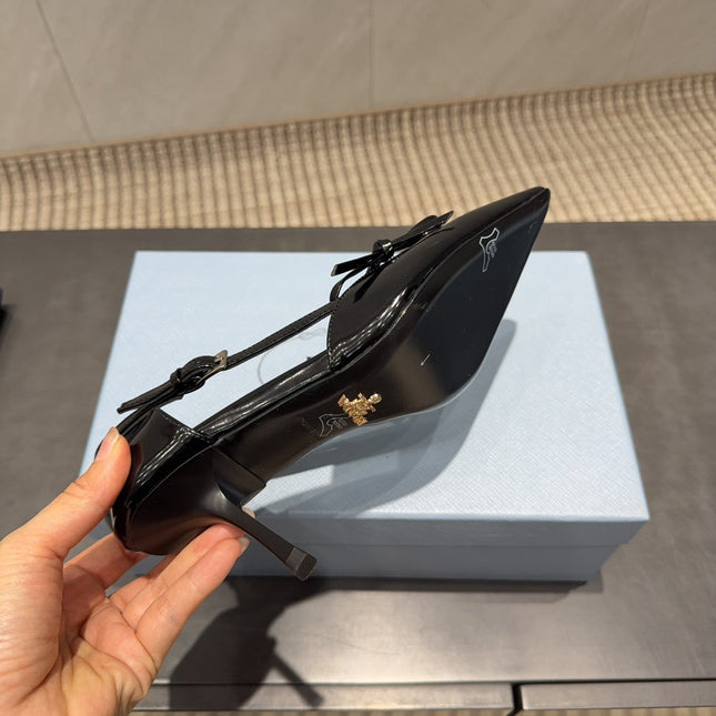 PRADA 26S POINTED TOE CUT OUT HIGH HEELS 75MM IN BLACK CALFSKIN WITH BOW