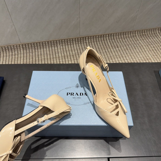 PRADA 26S POINTED TOE CUT OUT HIGH HEELS 75MM IN BEIGE CALFSKIN WITH BOW