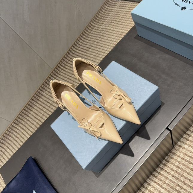 PRADA 26S POINTED TOE CUT OUT HIGH HEELS 75MM IN BEIGE CALFSKIN WITH BOW