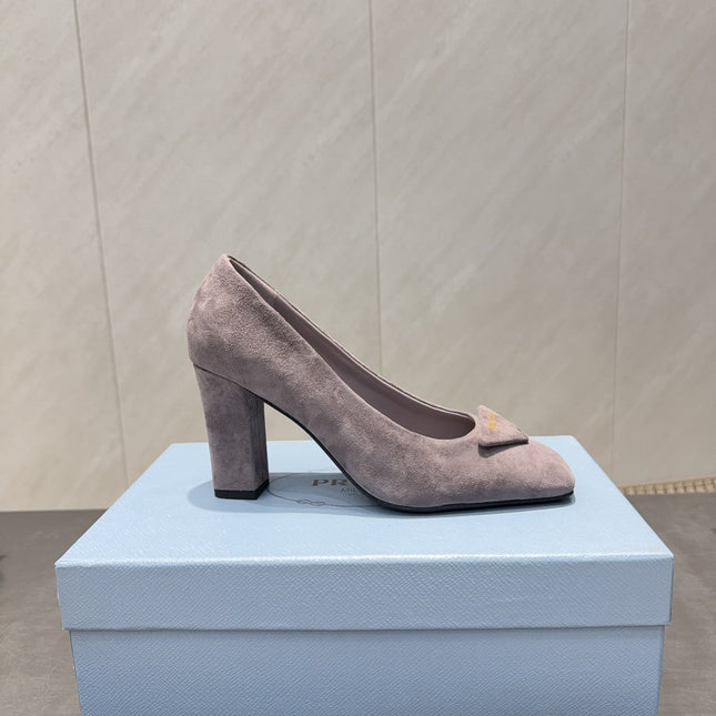 PRADA 26S SQUARE TOE HIGH HEELS 85MM IN TAUPE BROWN SUEDE WITH LOGO