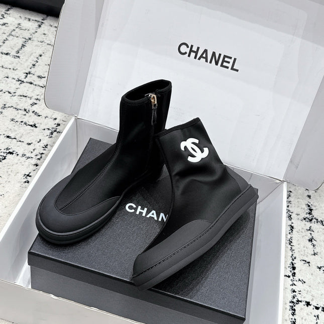 CHANEL 26S ZIPPER BOOTS IN BLACK FABRIC AND LAMBSKIN