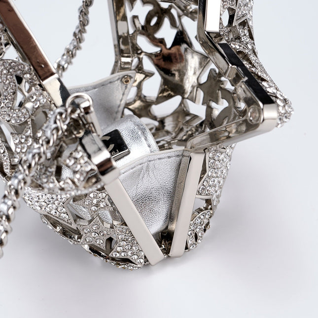 CHANEL 26S STAR CLUTCH MINI 13 IN SILVER CRYSTAL EMBELLISHED METAL