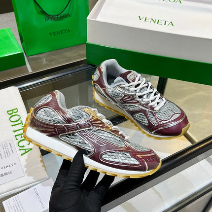 BOTTEGA VENETA 26S ORBIT SNEAKERS IN SILVER AND DARK RED TECHNICAL MESH