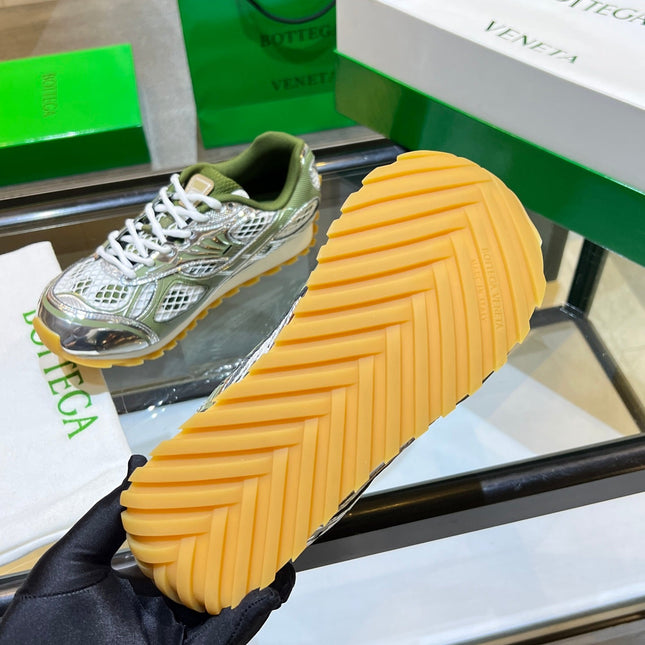 BOTTEGA VENETA 26S ORBIT SNEAKERS IN SILVER AND MOSS GREEN TECHNICAL MESH