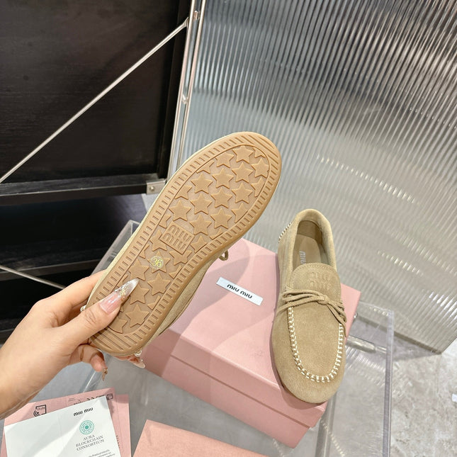 MIUMIU 26S LOAFERS IN LIGHT BROWN SUEDE WITH BOW