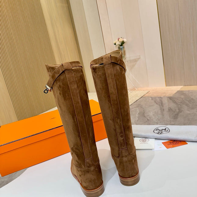 HM 25S JUMPING KNEE-HIGH BOOTS IN BROWN SUEDE WITH SILVER HARDWARE